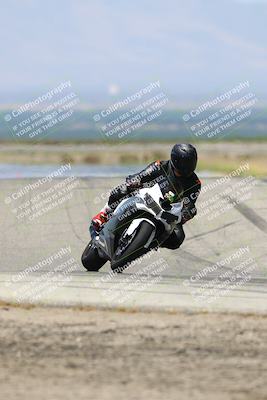 media/May-25-2025-Lets Ride (Sun) [[0ff033e448]]/C Group/1140am (Grapevine)/